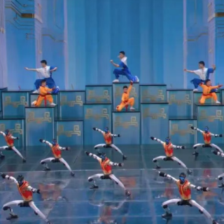 2026春晚机器人科技惊鸿看MR100A工业4G路由器CPE的跨界应用价值